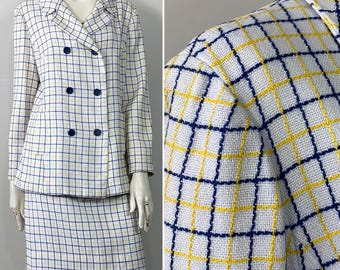 Traje vintage de los años 60 / Traje de cuadros de los años 60 / Traje de chaqueta y falda cruzado a cuadros blancos, amarillos y azules de los años 60. Hecho a medida. Talla mediana.