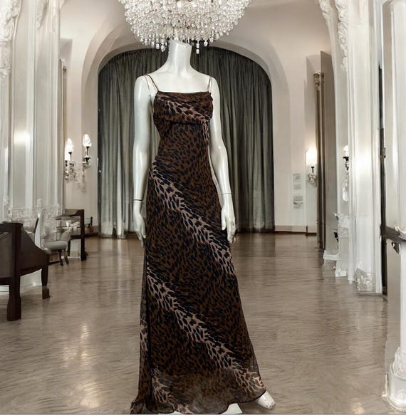 onyx nite prom dresses Y2k Black Tie Evening Gown| Y2K Ombre Animal Print Prom Dress by Onyx Nite  Size 6 Modern Small