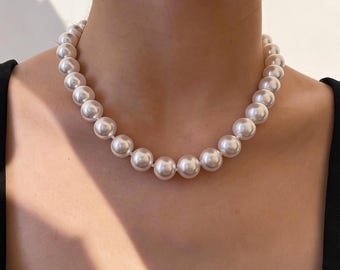 Akoya Pearl Choker, Asymmetrical Two-Size Pearl Necklace