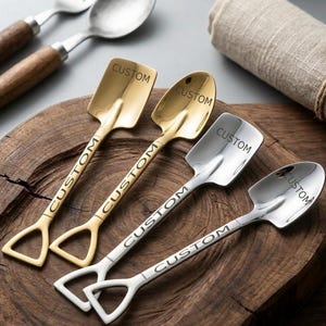 Personalisierter Edelstahl Löffel, Name Spade Dessert Utensil, personalisierter Namenslöffel