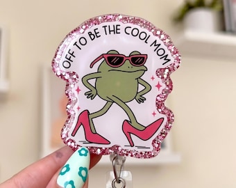 Portatarjetas de identificación con diseño de rana divertida y genial, portatarjetas de identificación con diseño de rana atrevida en tacones, clip para credenciales con diseño de rana adorable para mamás, regalo rosa brillante para el Día de la Madre, regalo original para enfermeras