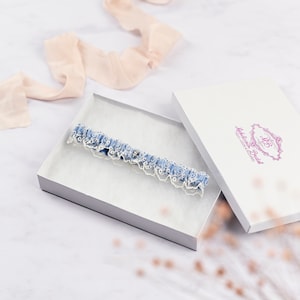 Something Blue - Jarretière de mariée - Jarretière de mariée brodée UK - Ensemble de jarretière vintage inspiré - Jarretière de mariée UK - Broderie également avilable