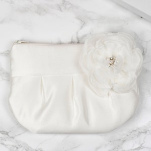 Wedding / Bridal / Bridesmaid Clutch Ivory Clutch Purse Stardust Brooch Bridesmaid Purse image 8