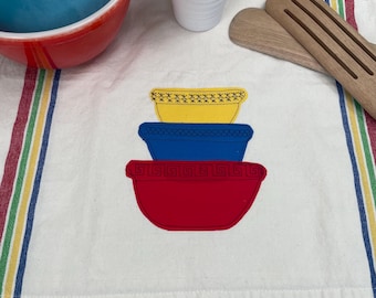 Farmhouse kitchen towel applique vintage bowls