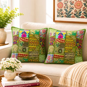 2er Set Hellgrüne Patchwork Kissenbezüge, Boho Kissenbezüge, Statement Sofa Dekor