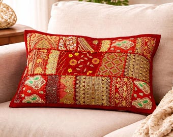 Fodera per cuscino patchwork rossa multicolore fatta a mano, 12x20" – Fodera decorativa ricamata in stile vintage boho