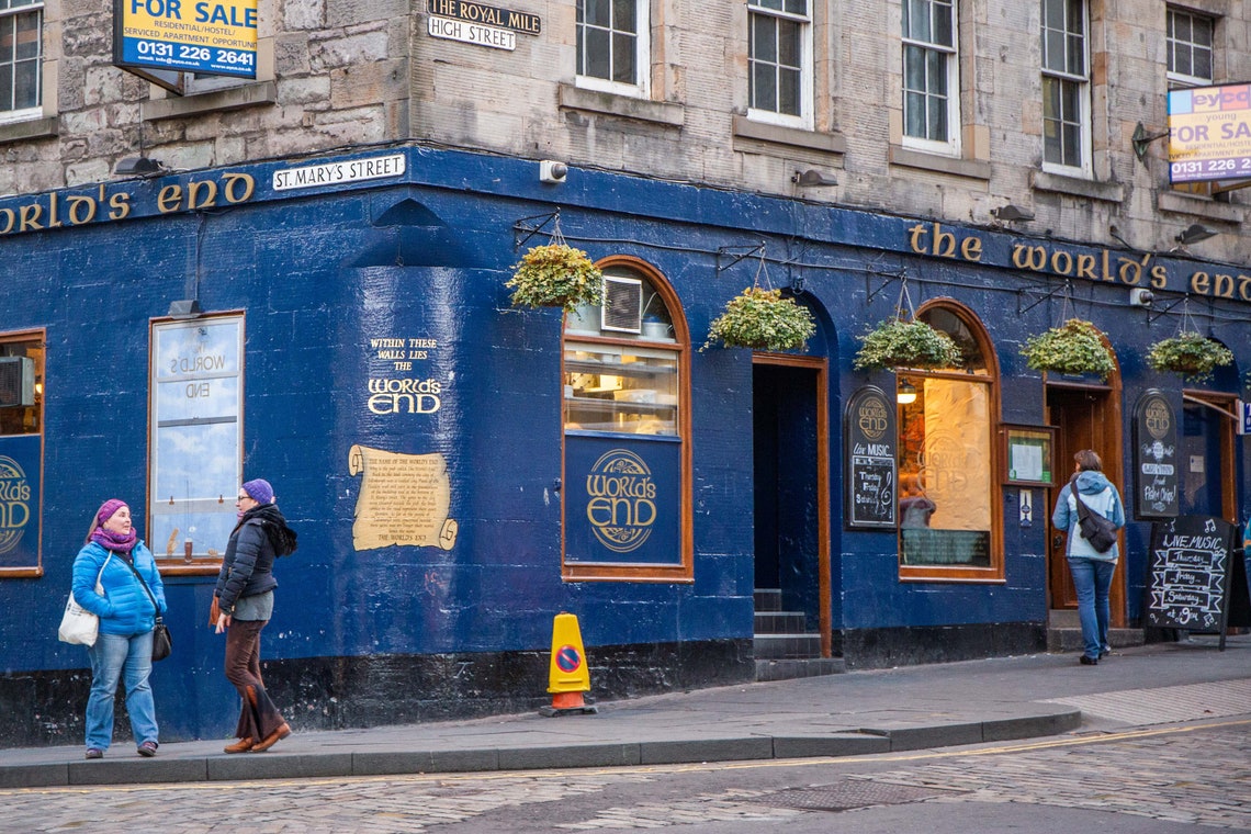 World's End Pub in Edinburgh Pubs of Scotland United Kingdom