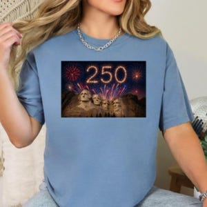Mnt Rushmore 250 Fireworks T-Shirt, 250th Anniversary Tee, USA250 Birthday Wish, Symbolic Landmark, 5th July Fireworks, 250yrs Independence