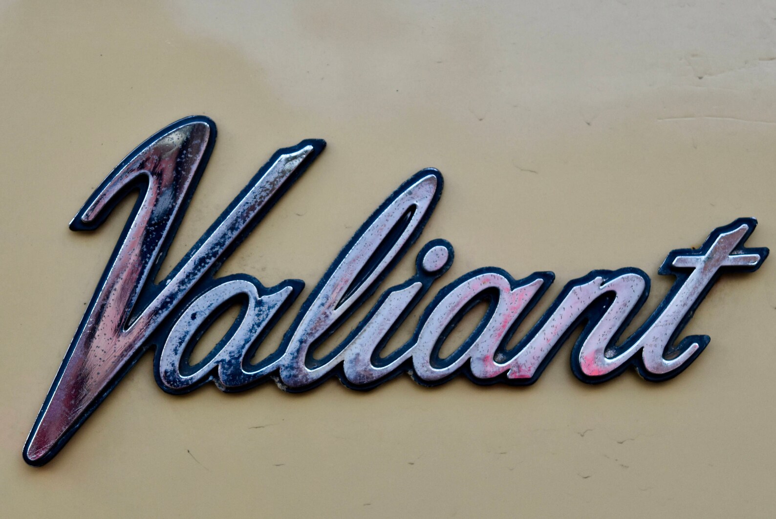 Vinyl Wall Decal Classic Car Emblem Automotive Art - Etsy