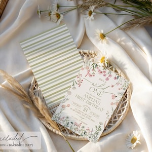 Invitación de primer cumpleaños con flores silvestres: "Ella es una salvaje" (plantilla editable de Canva) imagen 3