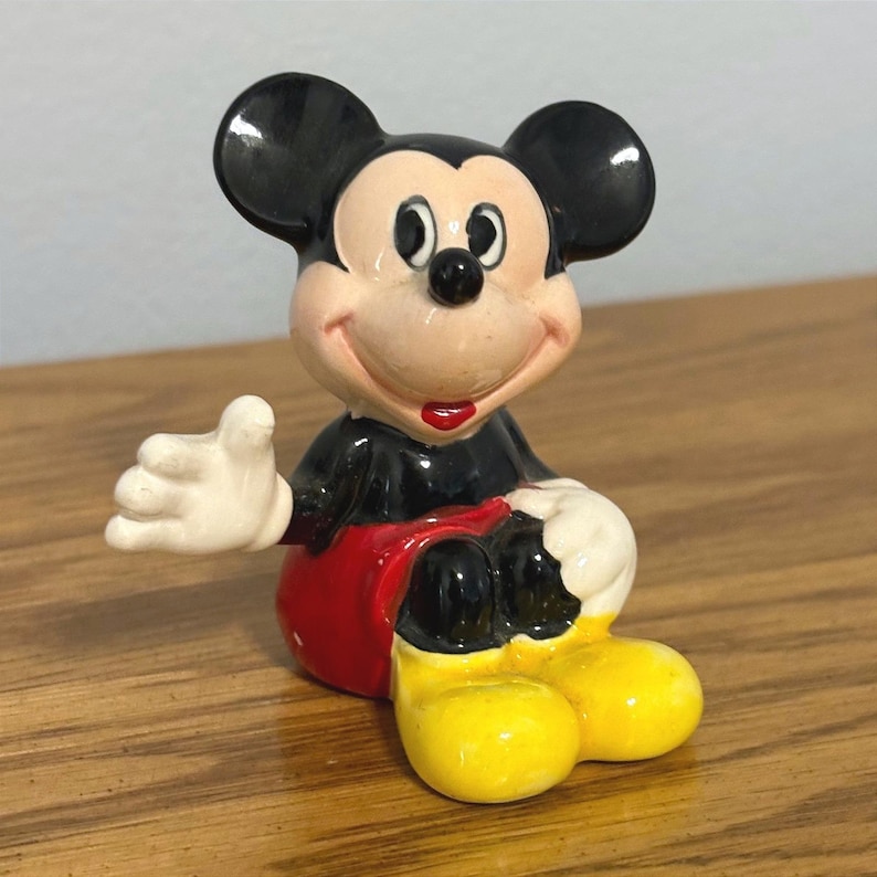 Vintage Disney Mickey Mouse Ceramic Figurine Sitting Waving Pepper Shaker image 2