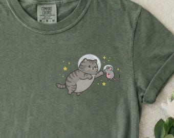 Cats in Space, Retro Vintage T Shirt, Cosmic cat, Unisex Graphic shirt, Black Cat Shirt, Cat tee, Cat Lover Gift, Cute Cat tee