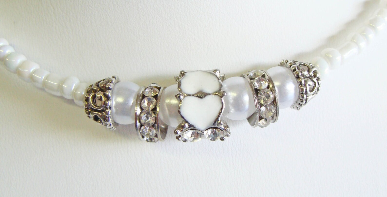 White Sweetheart Choker Necklace With Pearls and Crystals Etsy