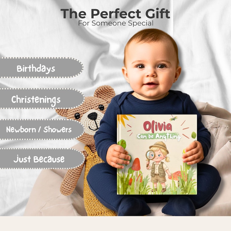 Peut inclure: Un b&eacute;b&eacute; en body bleu marine &agrave; manches longues tient un livre carr&eacute; intitul&eacute; Olivia Can be Anything, illustr&eacute; d'un enfant avec une loupe. &Agrave; c&ocirc;t&eacute; du b&eacute;b&eacute; se trouve un ours en peluche crochet&eacute; de couleur marron.