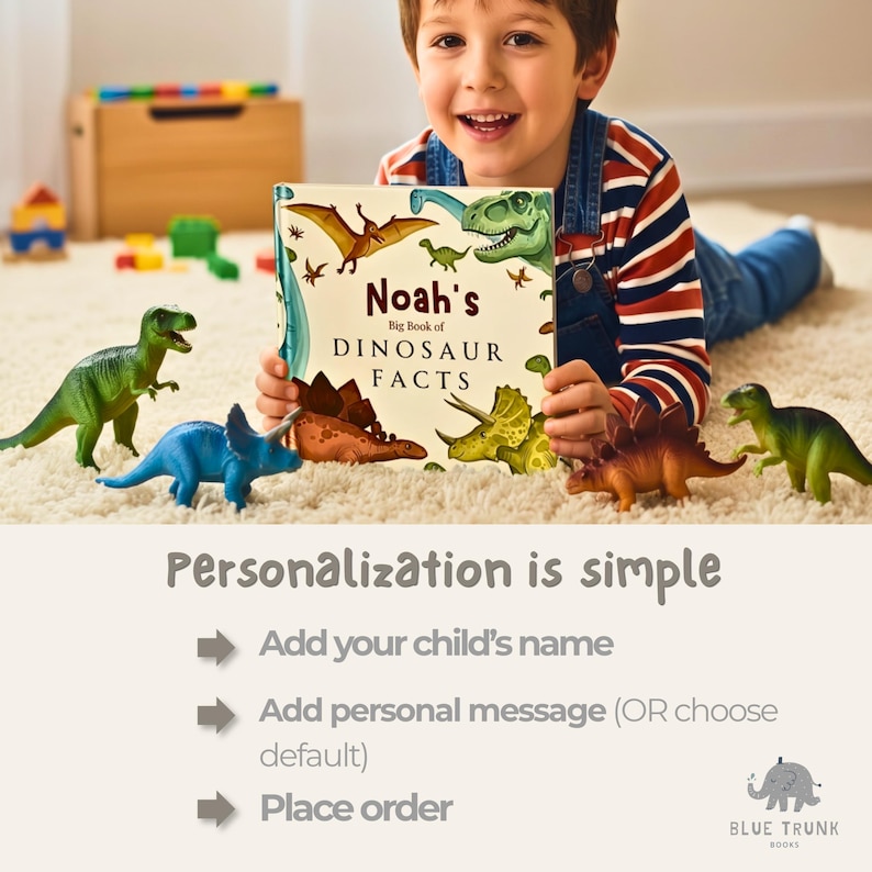 Puede incluir: Un libro de tapa dura titulado Noah's Big Book of Dinosaur Facts con ilustraciones de dinosaurios en la portada, rodeado por cuatro figuras de dinosaurios de pl&aacute;stico en colores verde, azul y marr&oacute;n sobre una superficie texturizada.