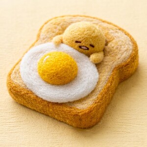 Needle Felted Egg Yolk Figurine, Wool Animal Toy, Desk Decor, Whimsical Cottagecore Sculpture