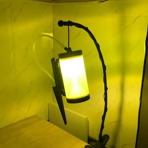 Lampe Drone Meurtrier - Dard Nanite Réaliste - Accessoire Cosplay / Veilleuse pour Gamers - Fait Main