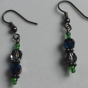Petite vintage crystal drop earrings