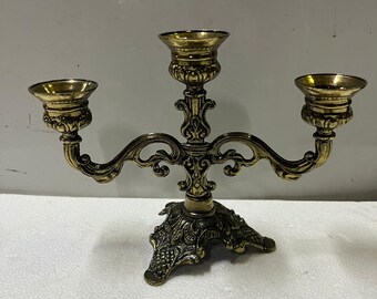 Goldener 3-armiger Kerzenleuchter im Vintage-Stil – Kerzenhalter – In großen Mengen erhältlich