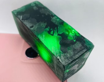 500-600CT Lab Grown Synthetic Emerald Stone AAA++ | Green Emerald Slab for Jewelry & Crystal Healing