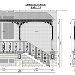Könnte beinhalten: Architekturzeichnung eines Eingangsgrundrisses, beschriftet mit "Entrance Elevations Maßstab 1:25". Die Zeichnung zeigt eine Veranda mit dekorativen Geländern, Säulen und einem Dach. Maße in Millimetern.