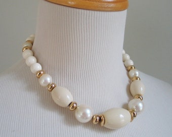 Vintage 1980s Large Beaded Necklace Winter White
