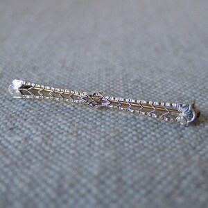 Vintage 14K Gold Bridged Bar Pin with Die Struck Filigree Edwardian to 1920s