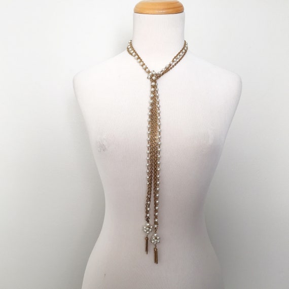 Vintage 1980s Gold Toned Triple Chain Faux Pearl … - image 2