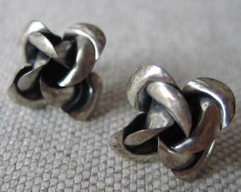 Vintage 1940s Silver Knot Earrings