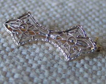 Authentic Vintage 1920s Fine 14K White and Yellow Gold Bow Stamped Filigree Brooch