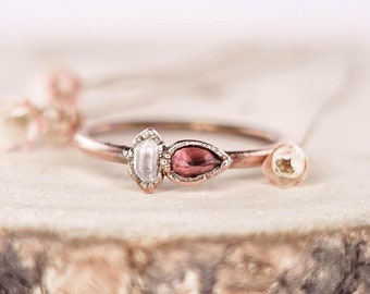 Anello in rame con diamante Herkimer e tormalina rosa / Regalo fatto a mano / Anello con pietra preziosa grezza / Pezzo unico /