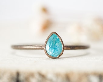 Handmade Pear Apatite Copper Ring: Natural Gemstone Jewelry