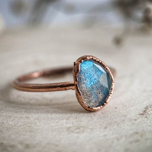 Rose cut Labradorite copper ring / natural gemstone / engagement ring / festival / unique piece / handmade gift jewelry