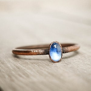 Blauer Kyanit Kupfer Ring / natürlicher Edelstein / Rohstein Ring / Unikat /