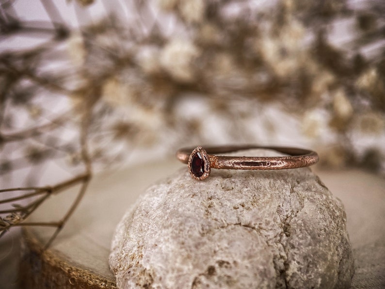 Red garnet copper ring / natural Pear faceted gemstone / Birthstone ring / festival / unique handmade gift image 3