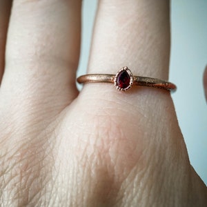 Red garnet copper ring / natural Pear faceted gemstone / Birthstone ring / festival / unique handmade gift image 9