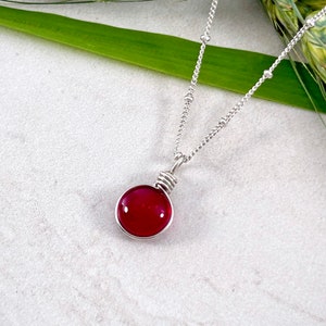 July Birthday Necklace, Ruby Red Handmade Glass Birthstone Jewelry, July Birth Month, Best Friend Birthday Gift, Cancer Gift, Leo Gift