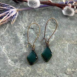 Darkest Green Fall Earrings Forestcore Aesthetic Green Earrings Wanderlust Jewelry Nature Inspired Gift for Her, Dark Academia Earrings