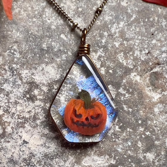 No.3045★ハンドメイド★ハロウィン♡フラワーレジンネックレス Handmade Art Glass Pumpkin Necklace: Spooky Halloween Jewelry - Etsy