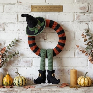Virkmönster för Halloweenkrans med häxben i PDF-format, virkad Halloweendekoration, gör-det-själv-virkad dekoration, häxstövelkrans, amigurumi-dörrdekoration