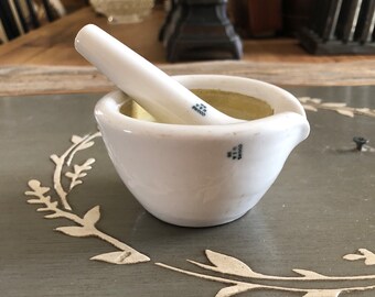 Vintage Apothecary Coors USA mortar and pestle