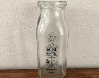 Vintage Royal Crest Inc. Aristocrat of Milks Denver, Colo Glass Half Pint Milk Bottle