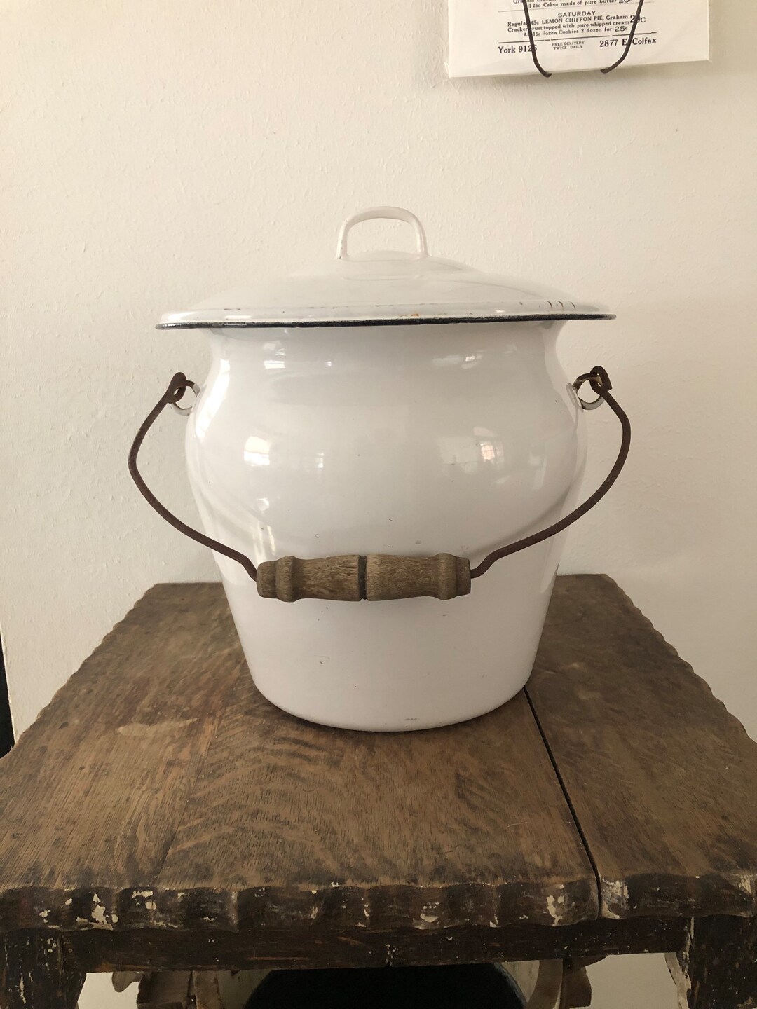 Vintage Large White Enamel Chamber Pot With Lid and Swing Etsy