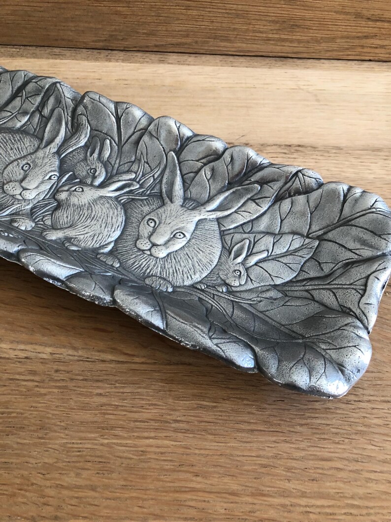 Vintage Arthur Court Bunny Rabbit Motif Long Serving Tray Rabbits in ...