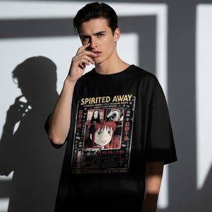 Chihiros Reise ins Zauberland T-Shirt | Miyazaki Anime Film Shirt, Retro japanisches Kino T-Shirt Bild 4