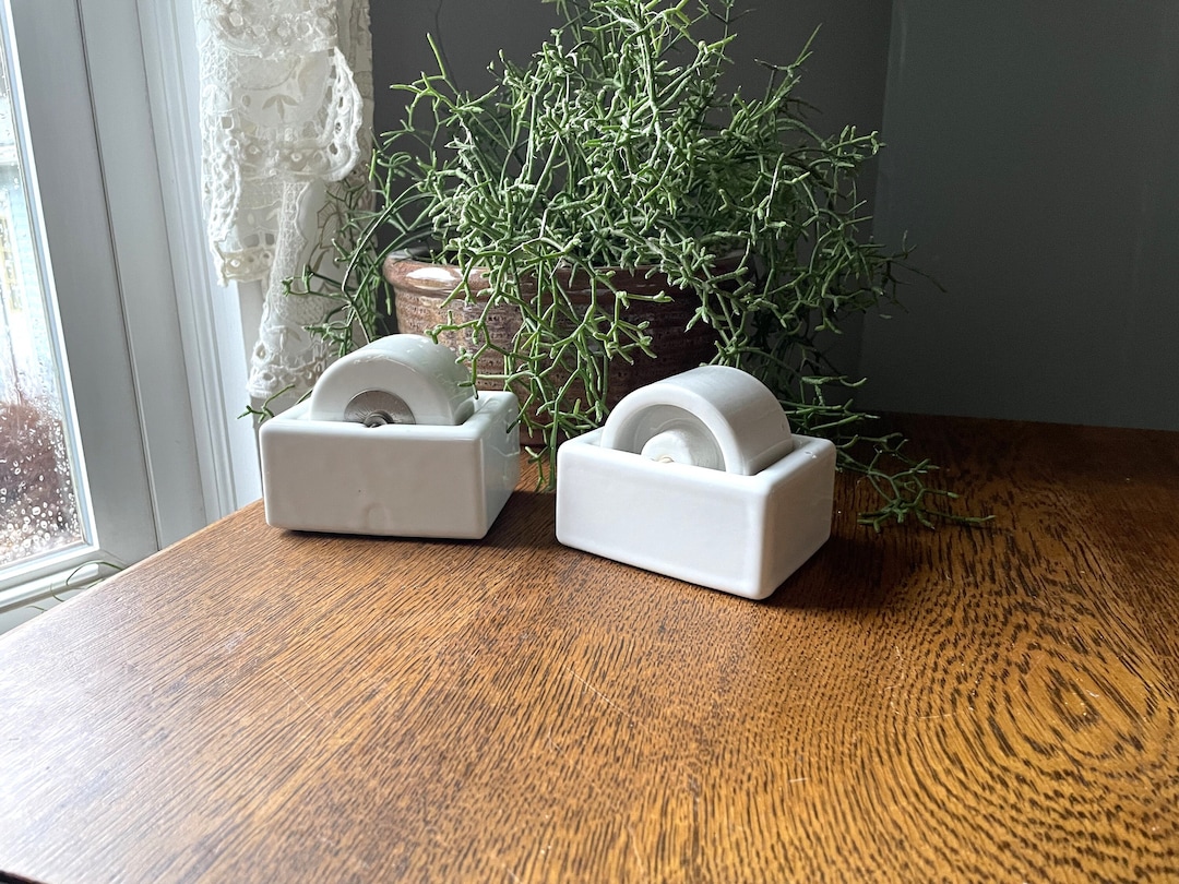 Vintage Pair Porcelain Ideal Senior Moisteners Envelope Moistener