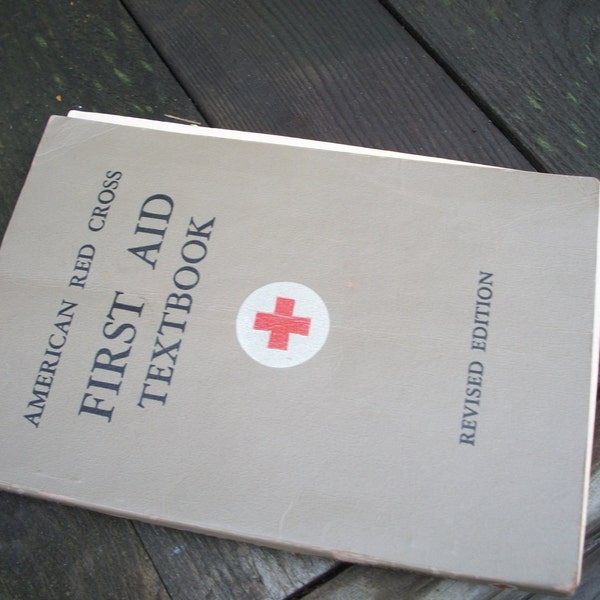 Vintage 1930's American Red Cross First Aid Text Book