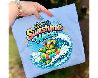 Captura la ola del sol PNG, diseño de tortuga surfeando en verano, descarga digital por sublimación para vacaciones en la playa