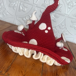 Haakpatroon Amanita paddenstoel heksenhoed met gegolfde kieuwen, paddenstoel feeënhoed pdf