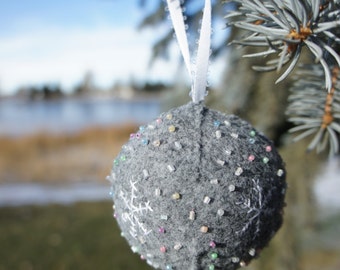 Hanmade Christmas Ornament